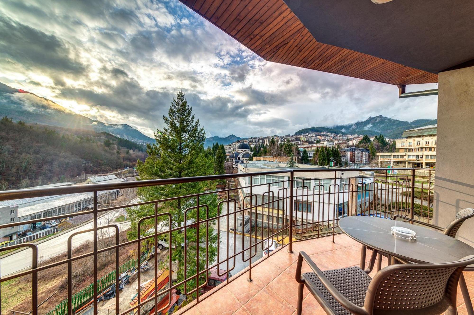 Spa Hotel Kiparis Smolyan Eksteriør bilde